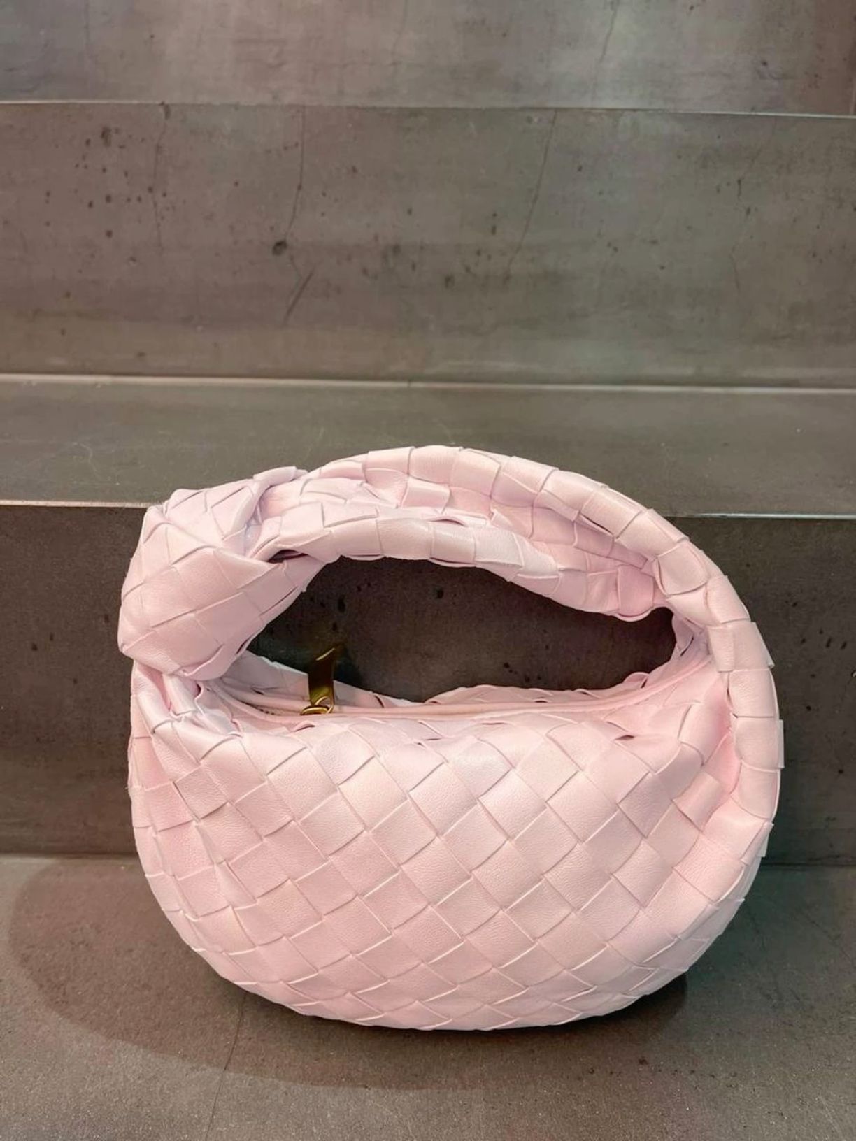 Goyard Style Jodie Small 57 Etoupe detail 4