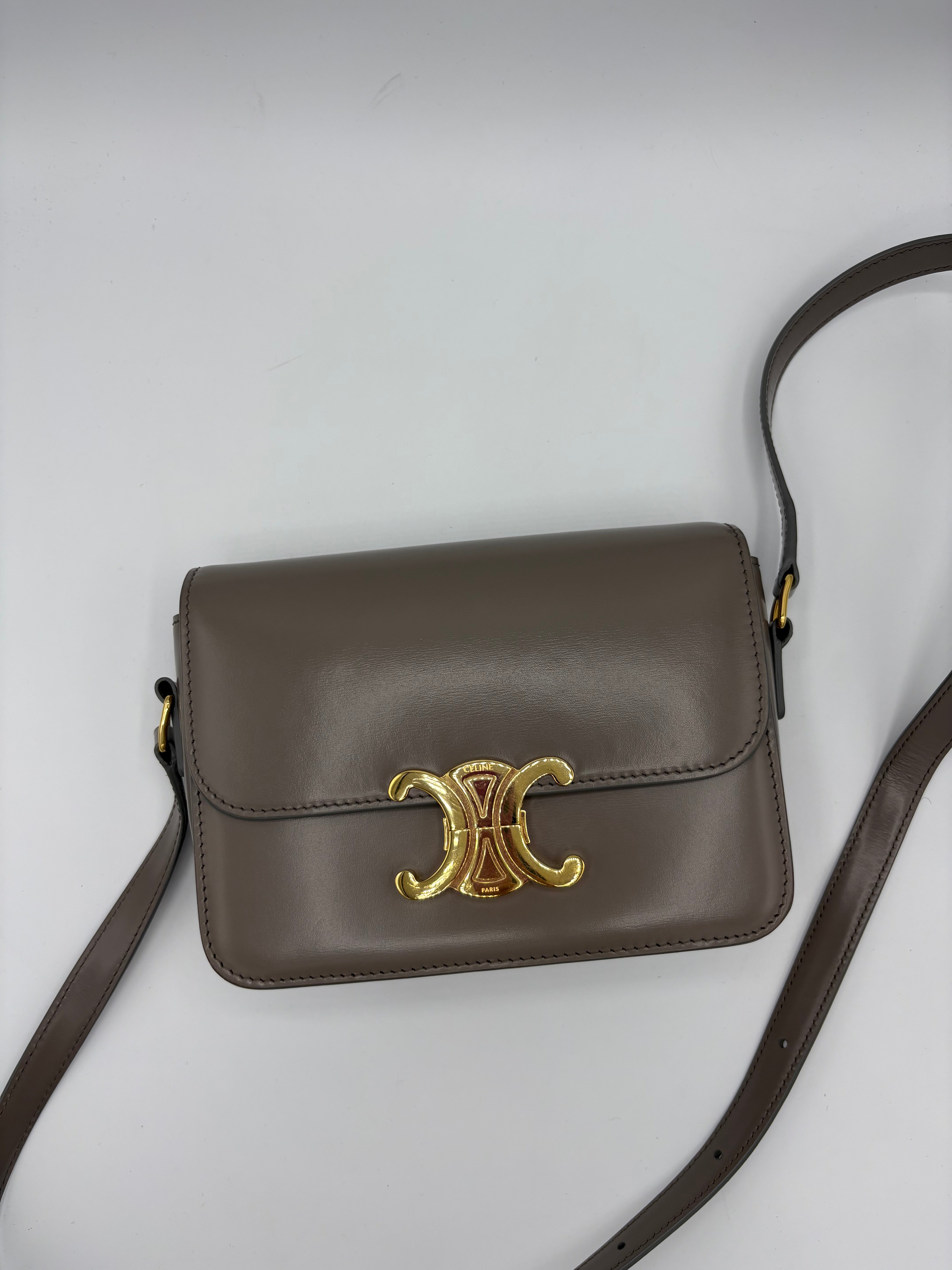 Celine Style Triomphe Teen 60 Etoupe detail 4