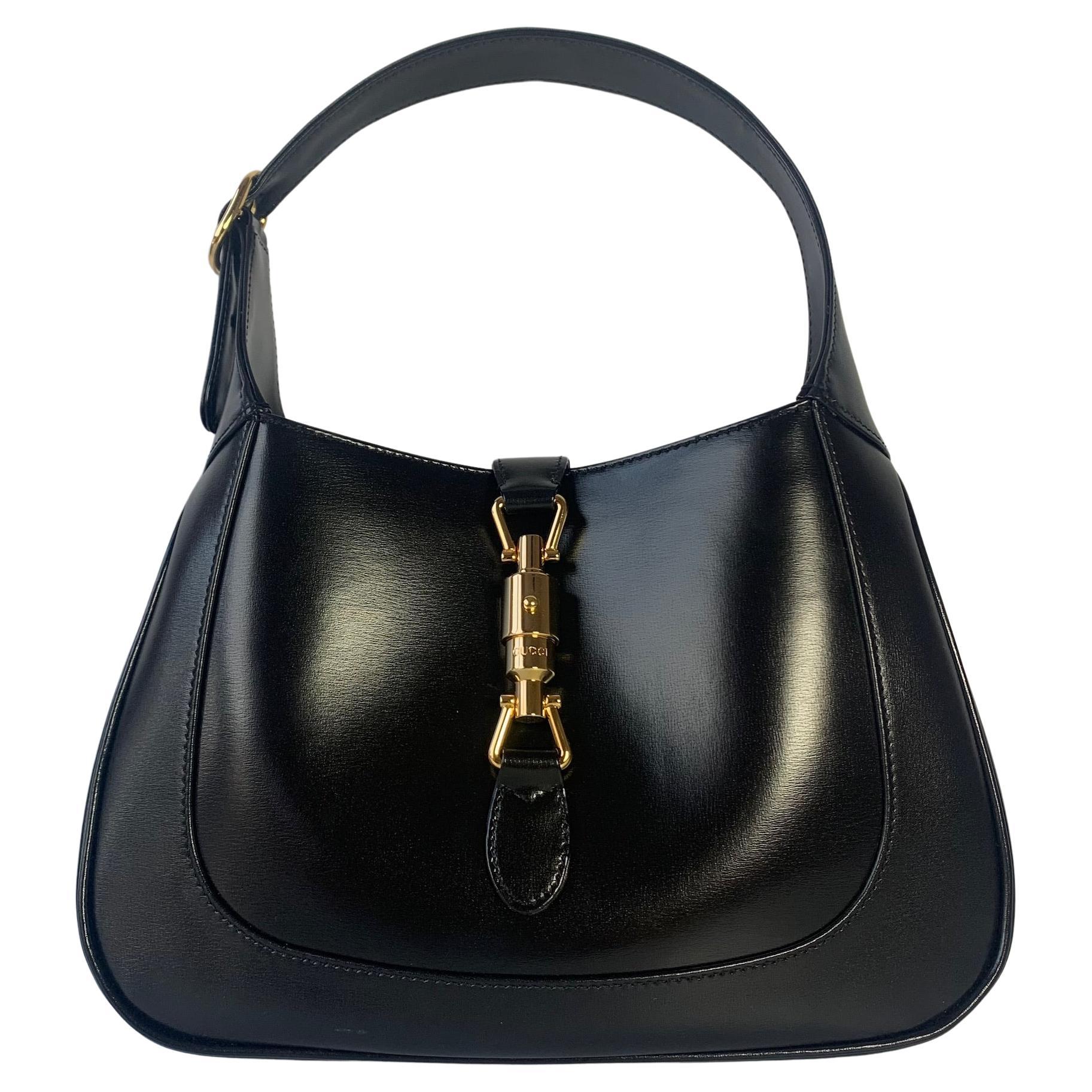 H Style Jackie 1961 64 Caviar Black detail 3