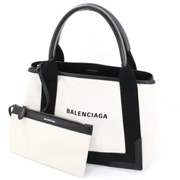 Balenciaga Style Cabas 16 84 Ivory detail 4