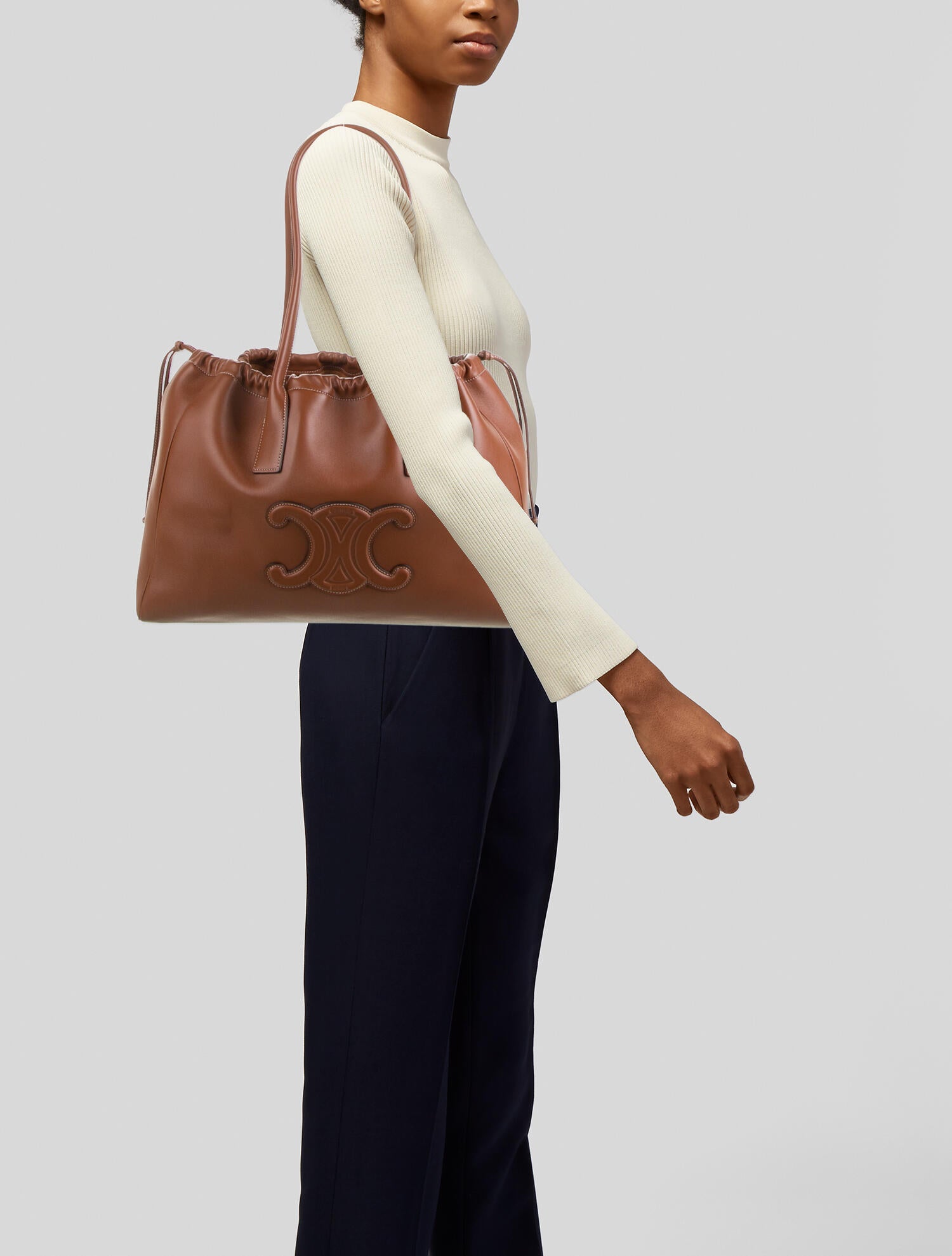 Celine Style Luco Tote 102 Fondant detail 3