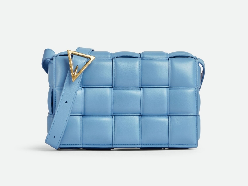 Loewe Style Cassette Padded 104 Fondant detail 2