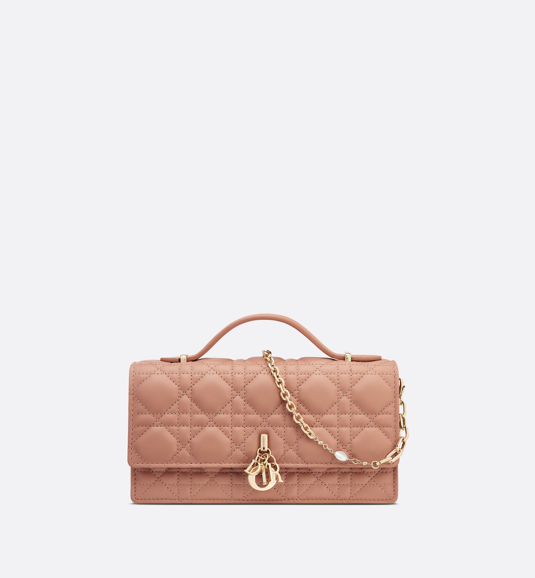 Dior Style Constance Mini 118 Almond detail 4