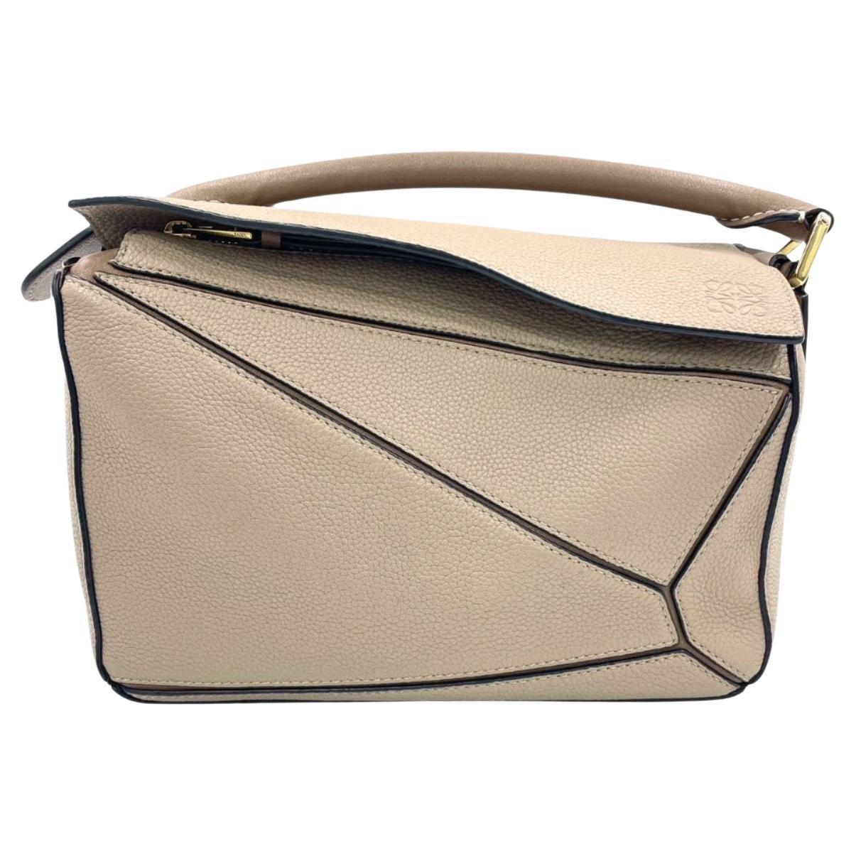 Loewe Style Boy Bag 122 Beige detail 4
