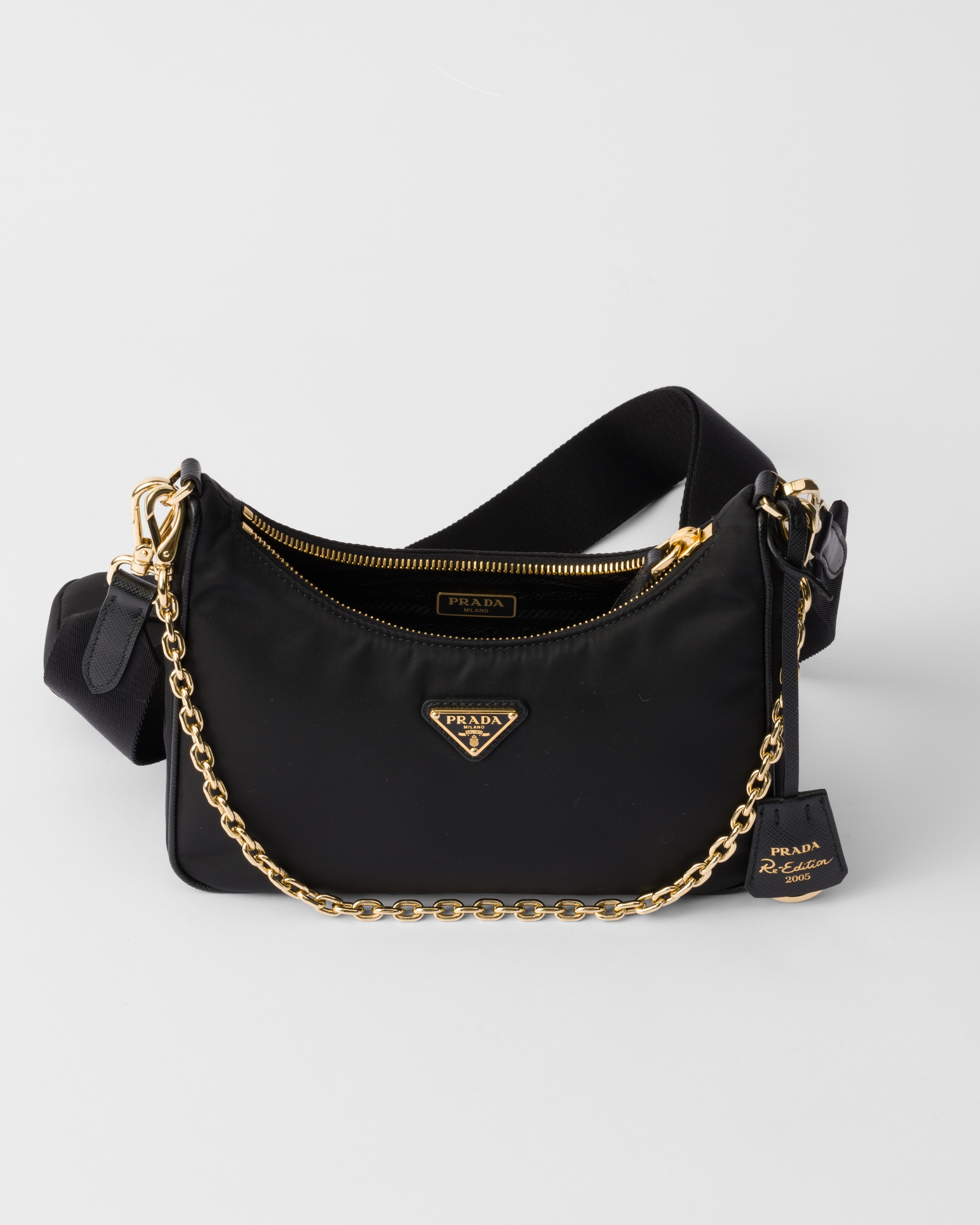 Prada Style Re-Edition 2005 Nylon Black detail 3