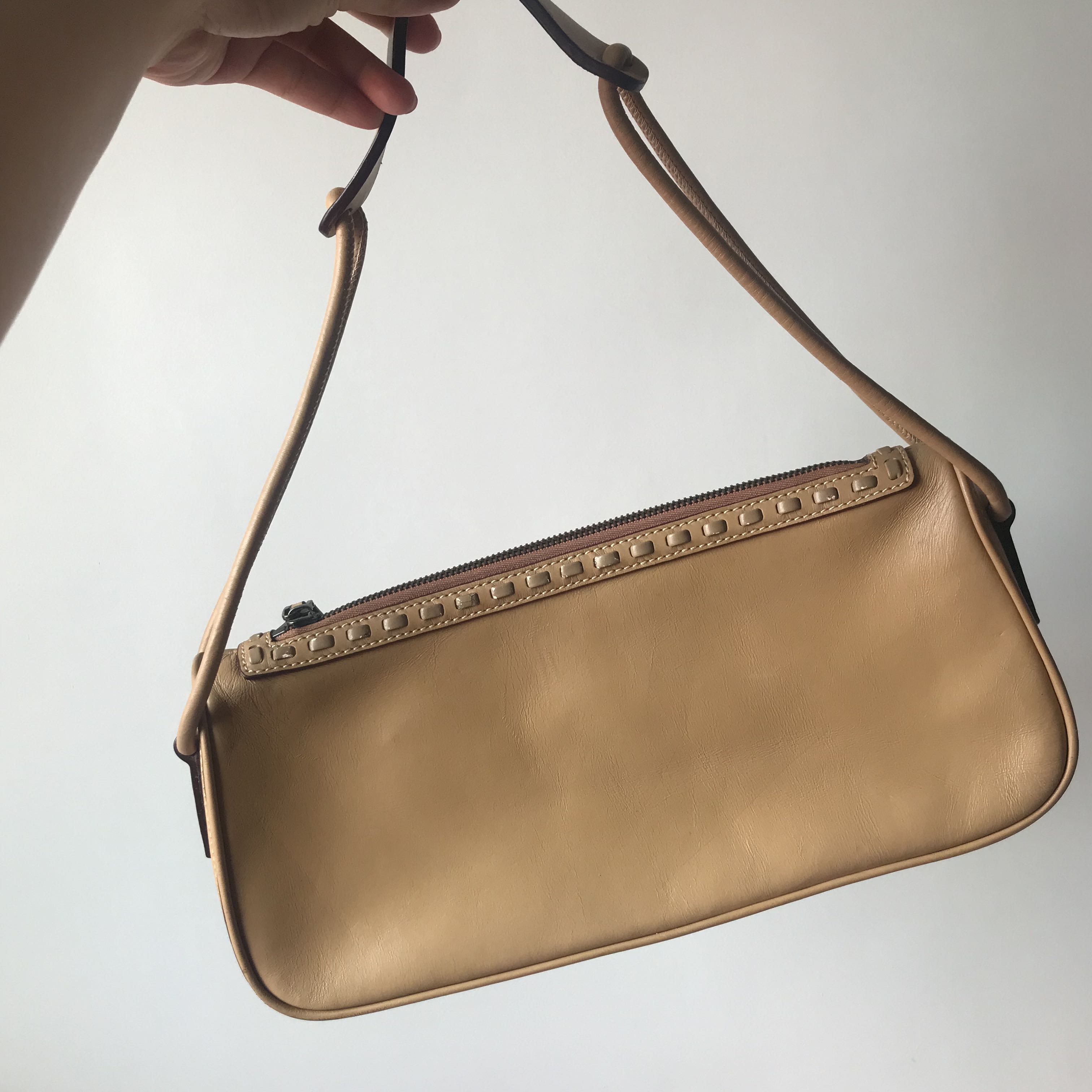 Gucci Style Baguette Reissue 161 Olive detail 4