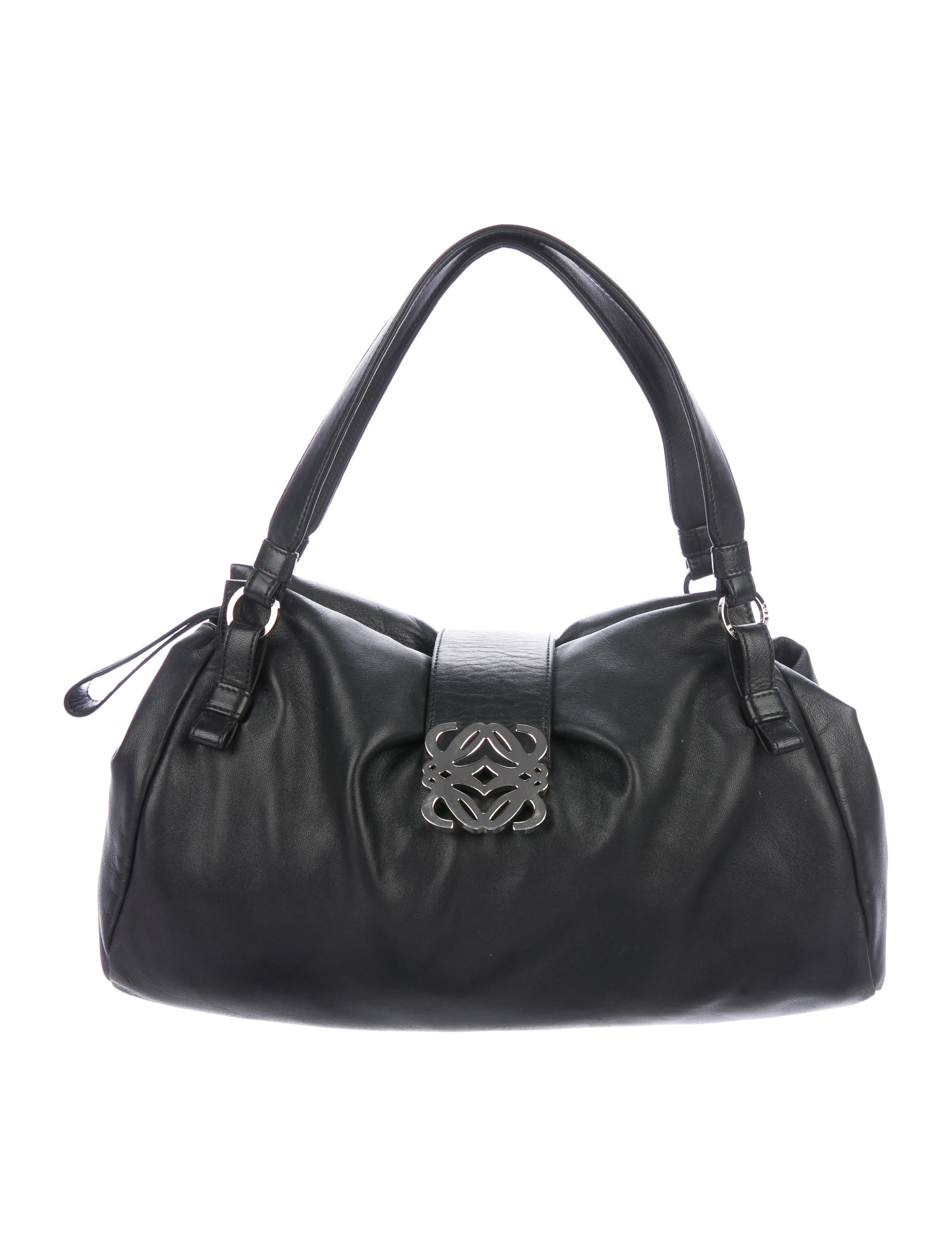 Loewe Style Monogram Tote 167 Nero detail 4