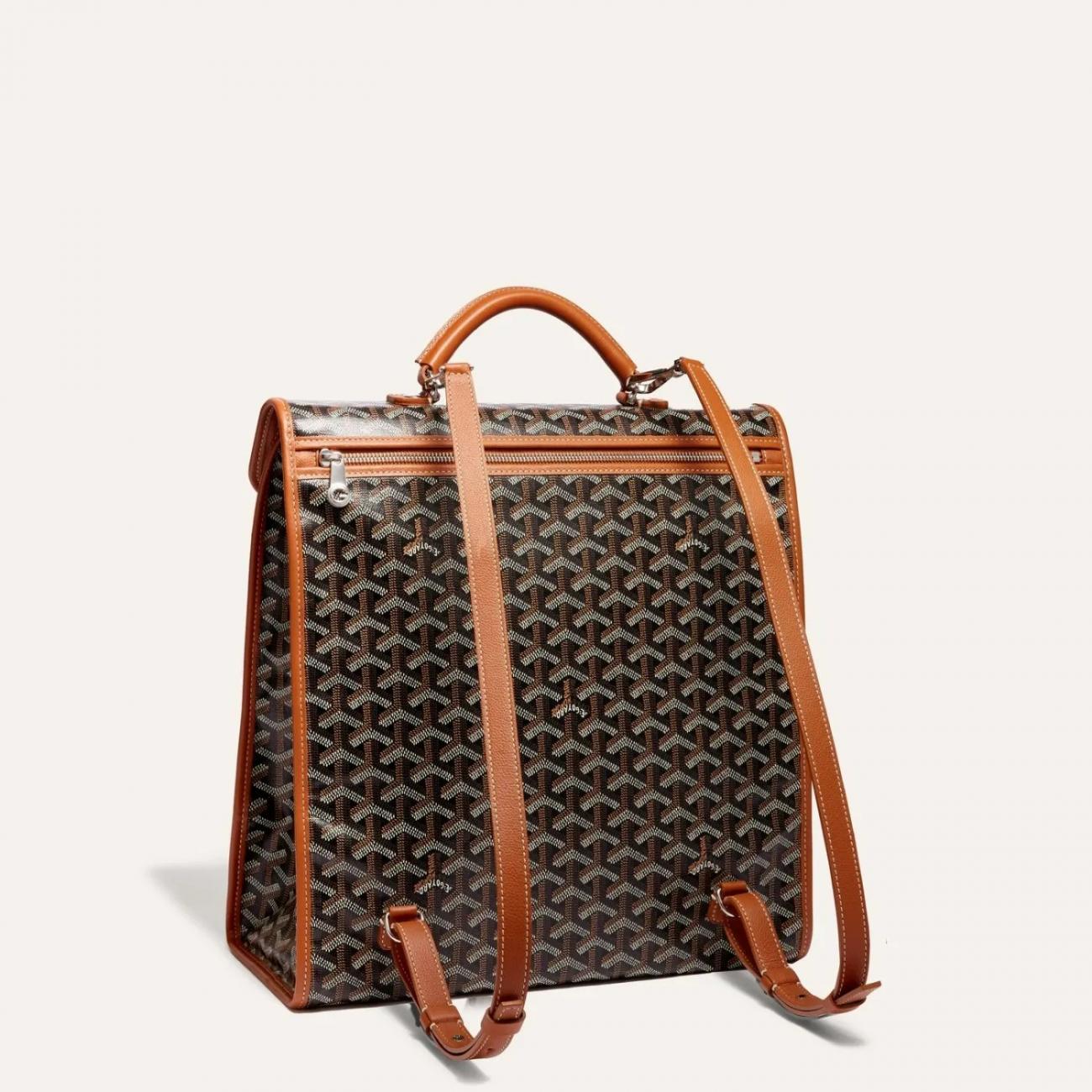 Goyard Style Triomphe Teen 174 Almond detail 4