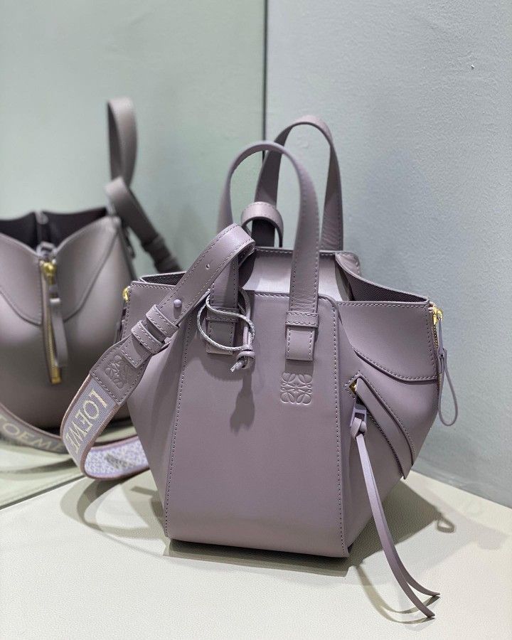 Celine Style Hammock Nano 185 Fondant detail 2