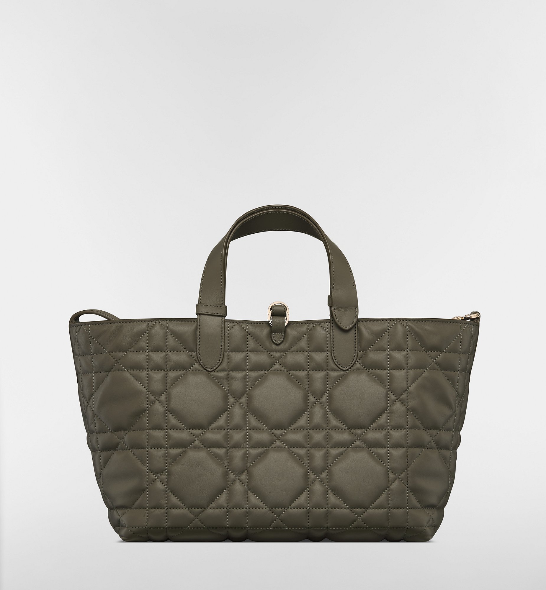 Dior Style Luco Tote 197 Olive detail 2