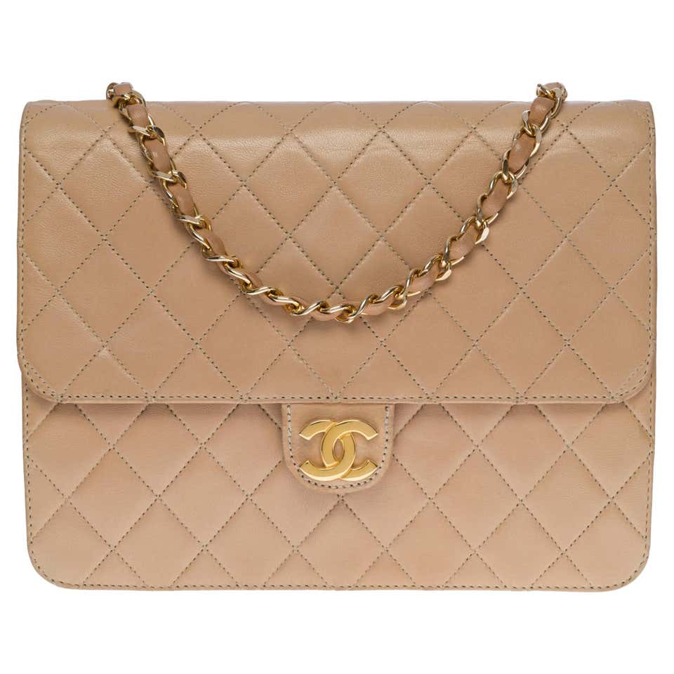 Loewe Style Classic Flap 207 Beige detail 3