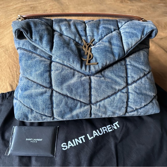 YSL Style Loulou Puffer 212 Bleu Nuit detail 3