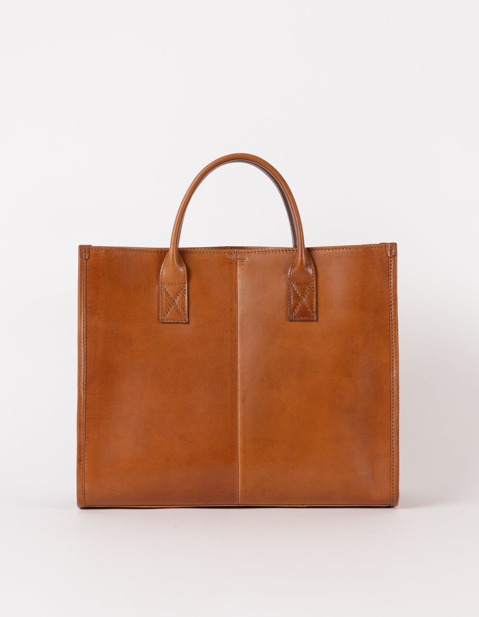 Dior Style Jackie 1961 222 Cognac detail 3