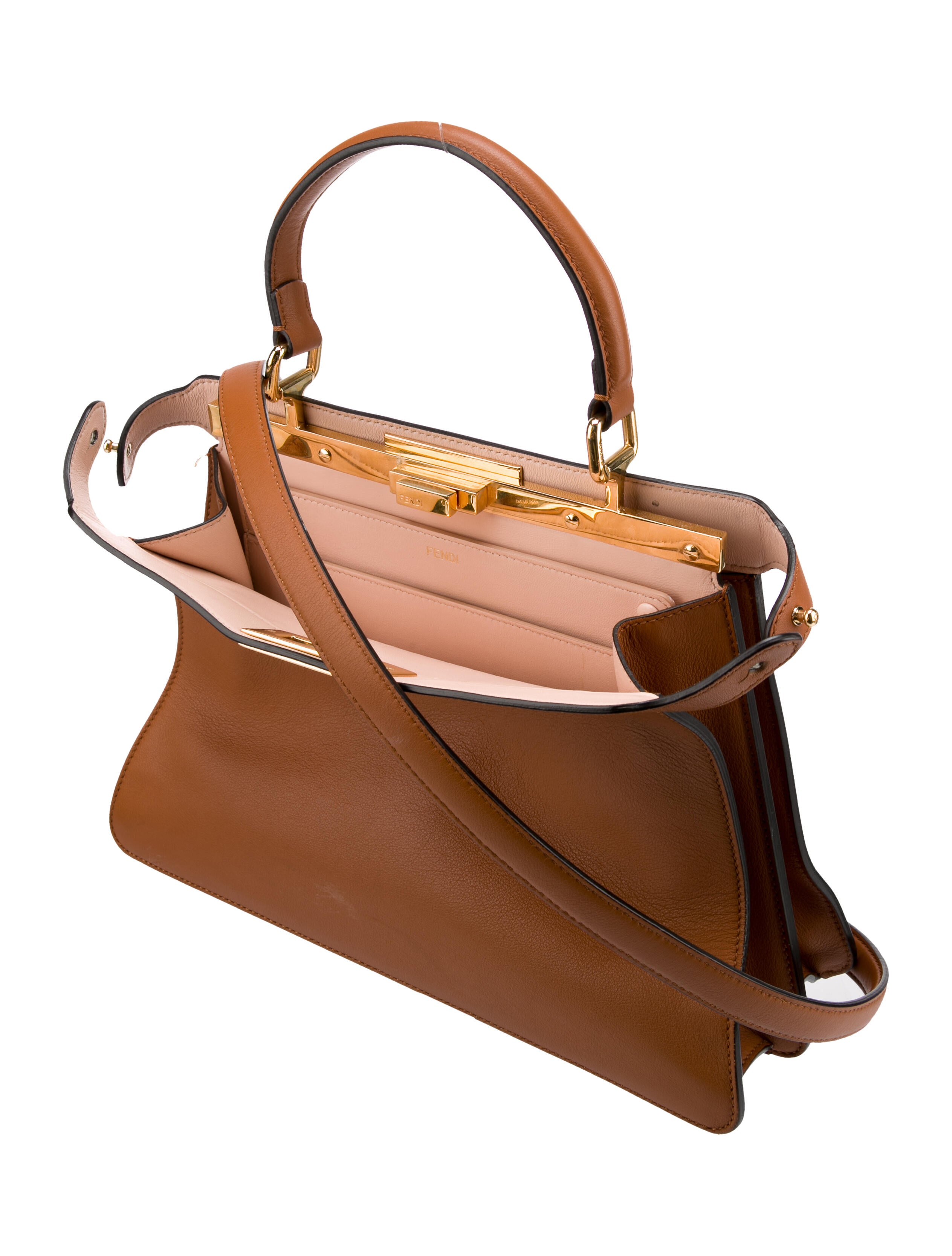 YSL Style Peekaboo Iseeu 223 Almond detail 4