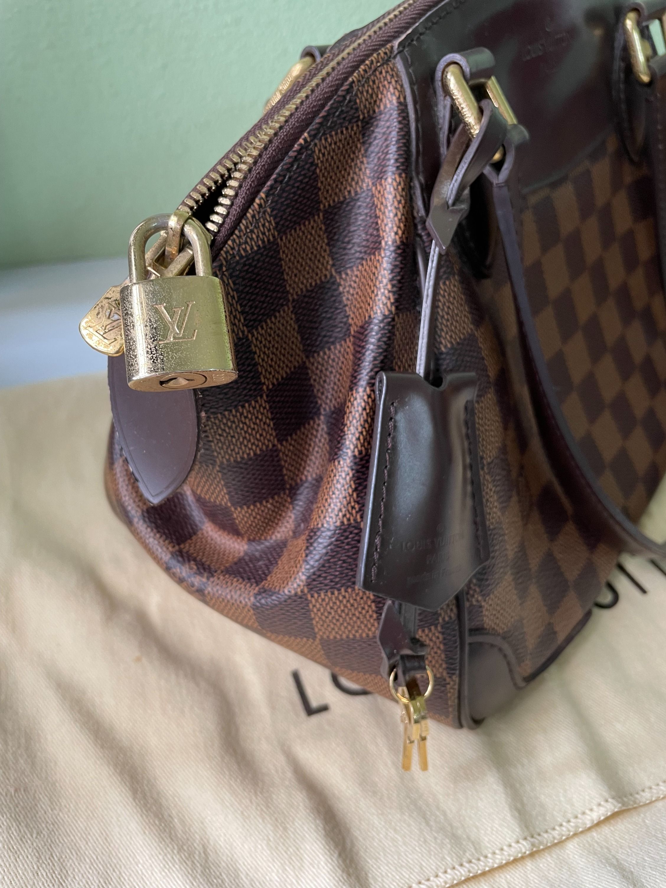 Loulou Puffer 225