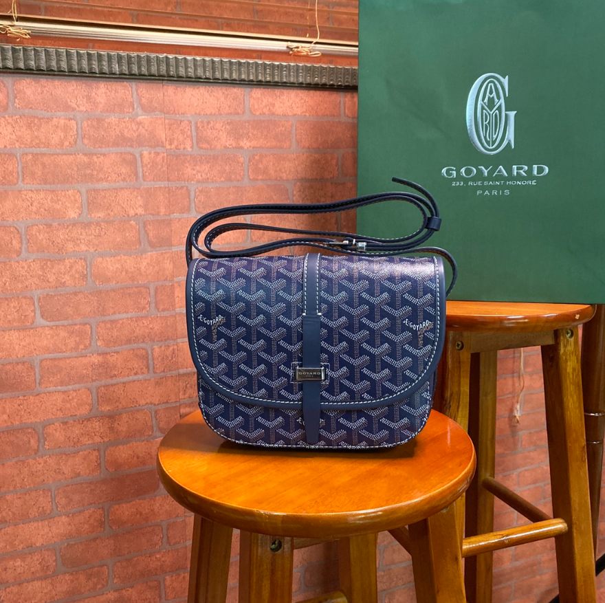 Goyard Style Jackie 1961 237 Bleu Nuit detail 4