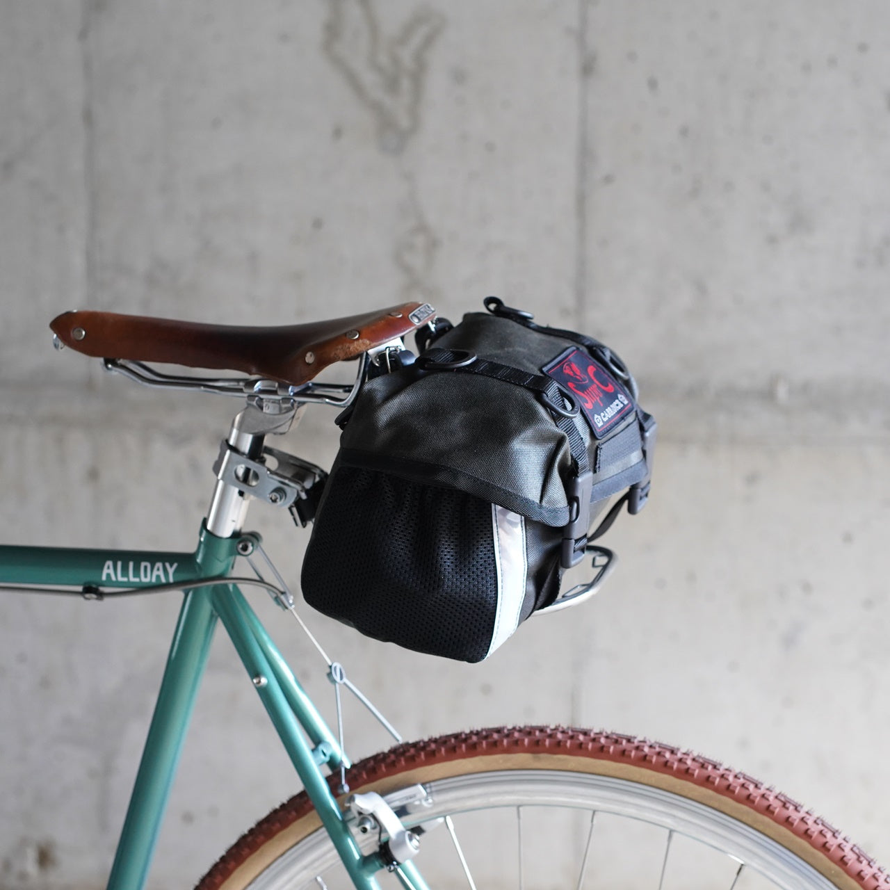 C Style Saddle Bag 239 Almond detail 3