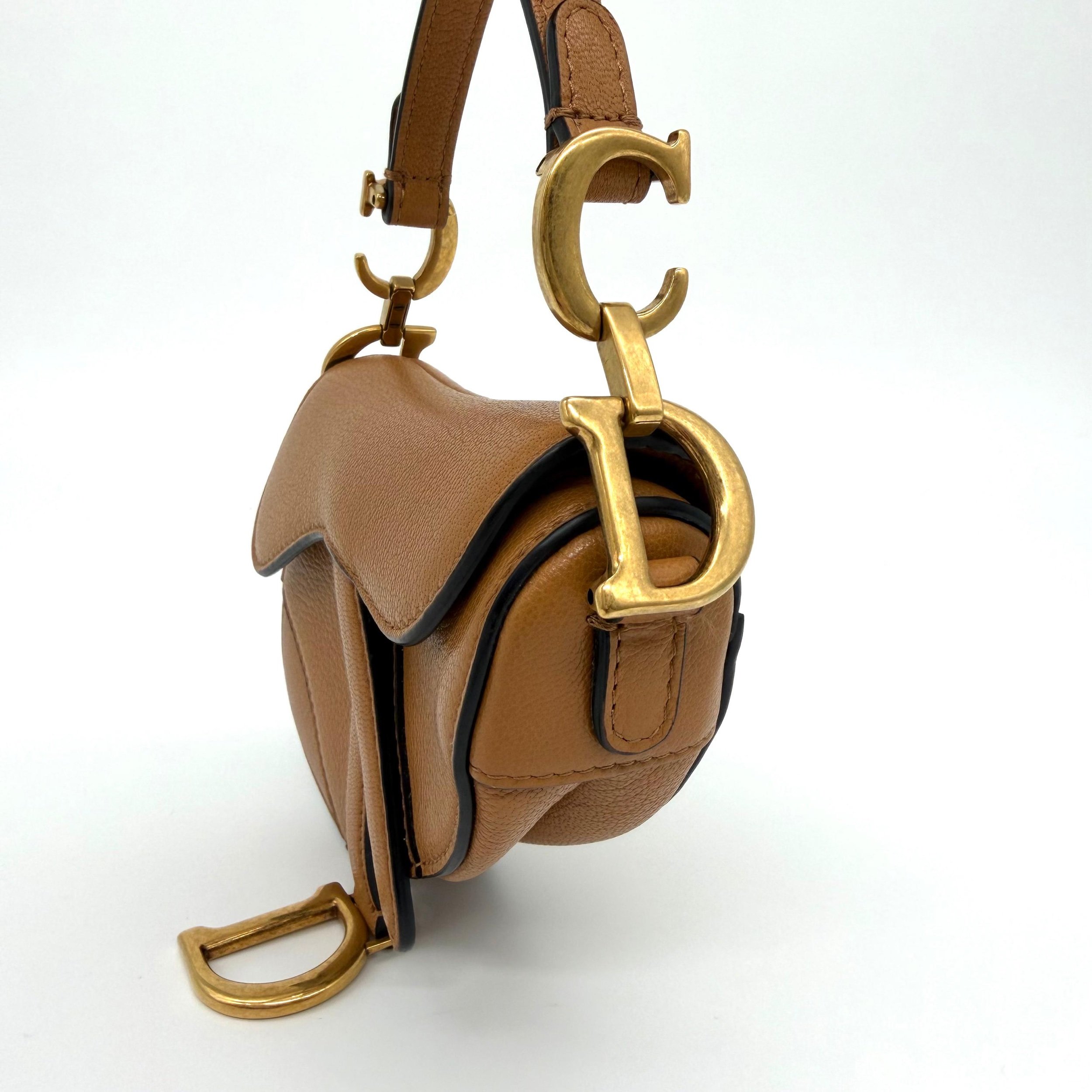 C Style Saddle Bag 239 Almond detail 4