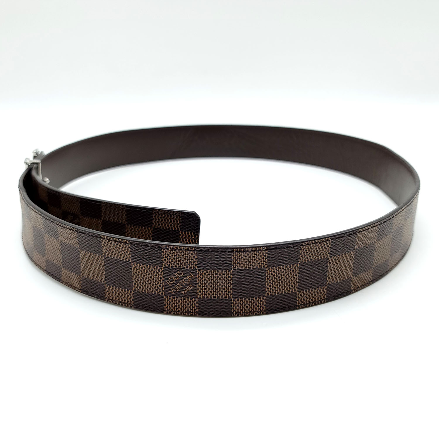 LV Style Initiales 40mm Damier Ebene detail 4