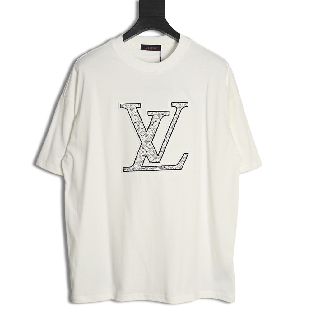 LV Style Logo Tee 69 Stone detail 4