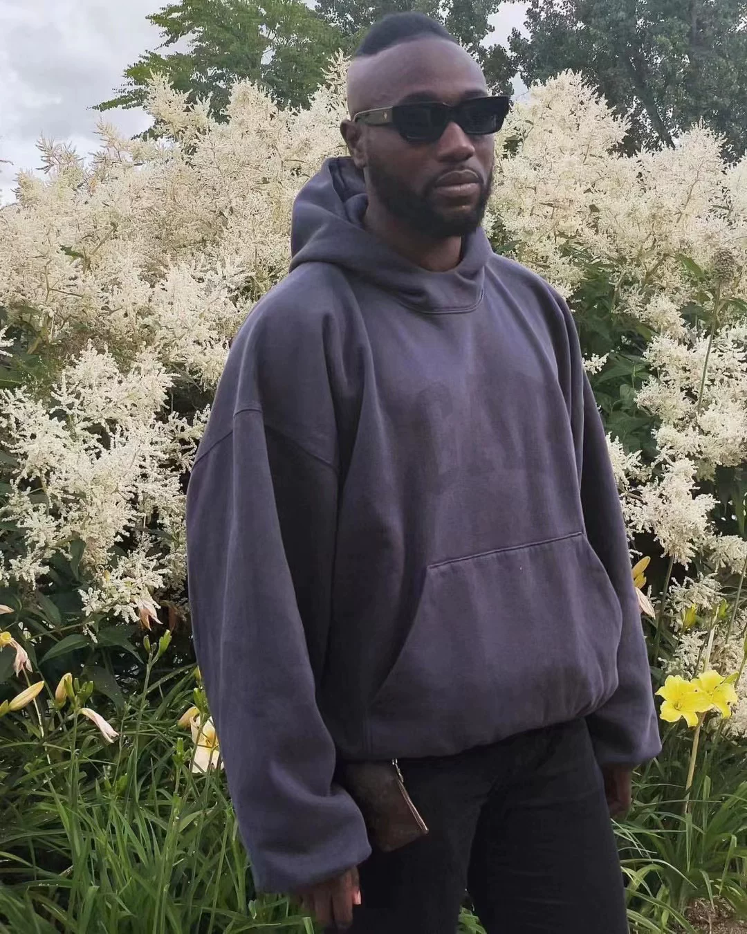 Yeezy Gap Style Heavyweight Hoodie 217 Cherry detail 2