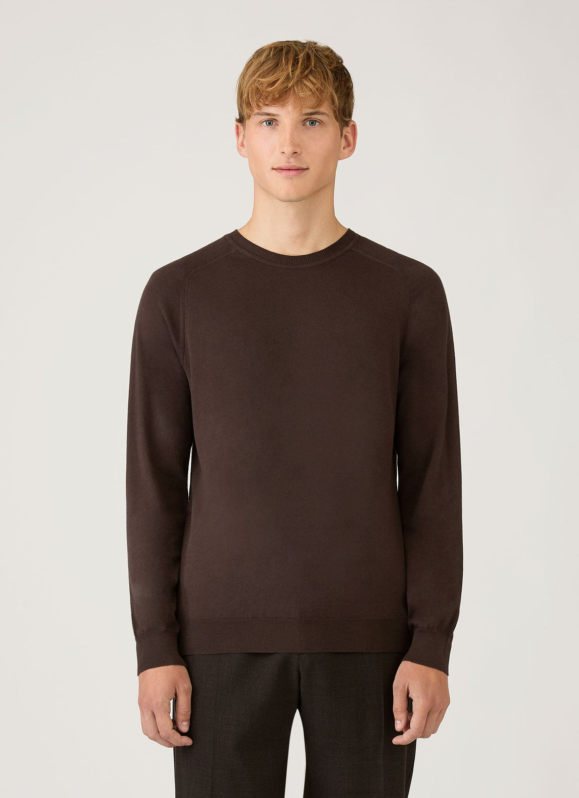 Corteiz Style Cashmere Crewneck 99 Chocolate detail 2