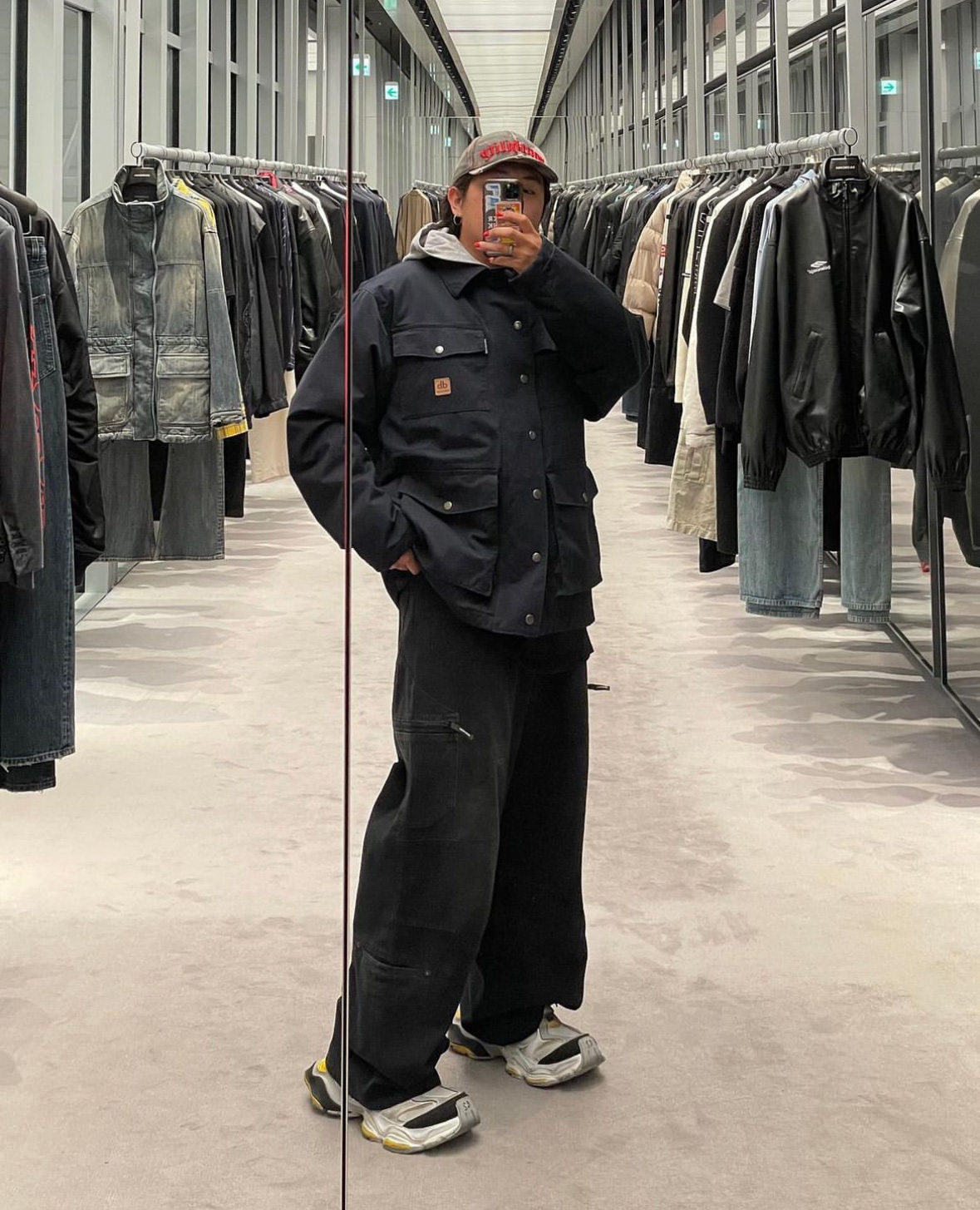 Balenciaga Style Cargo Vest 125 Vintage Black detail 4
