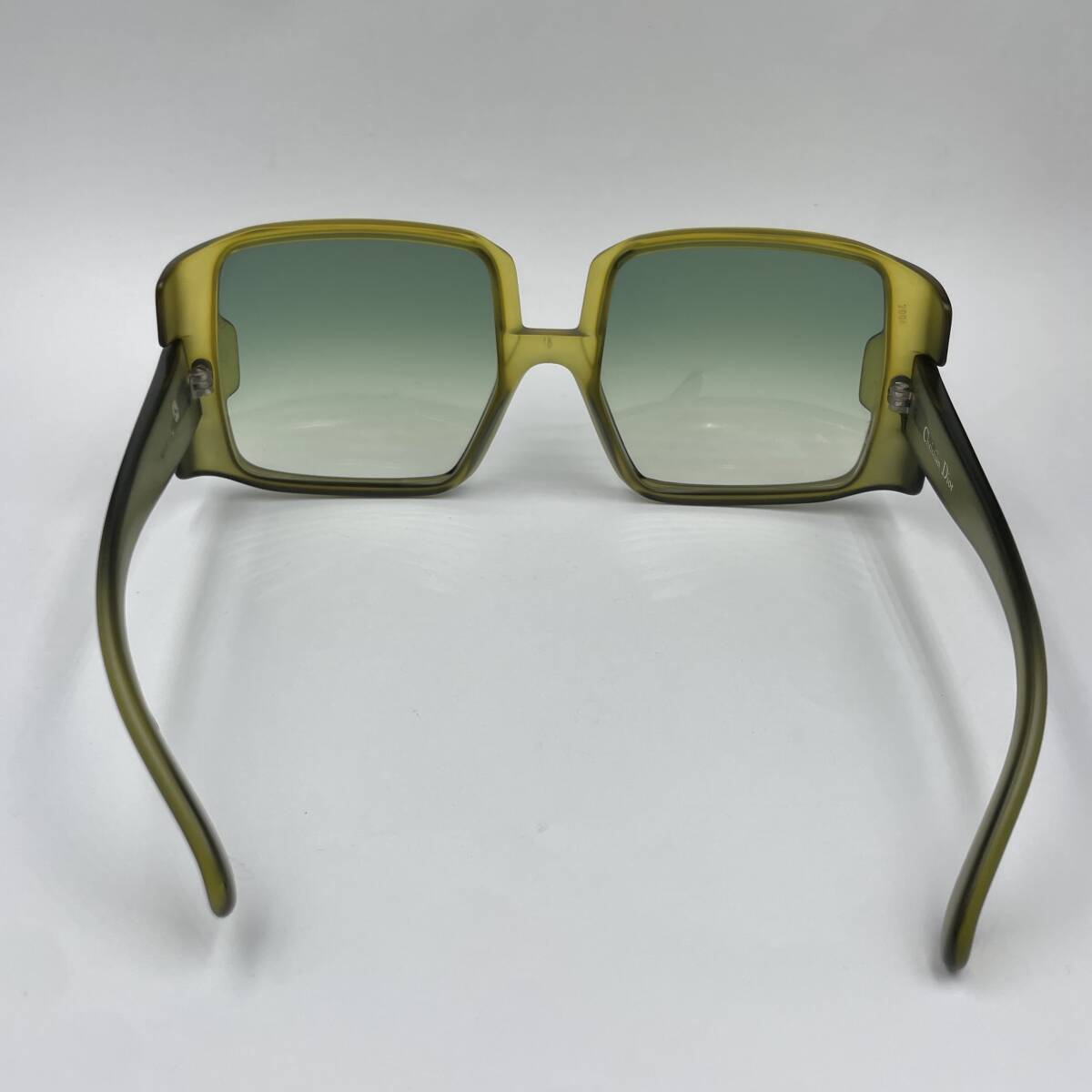 Dior Style Oversized Square 50 Green Classic detail 3