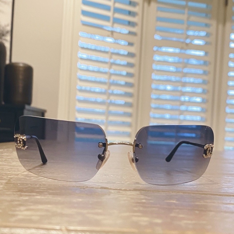 Chanel Style Rimless Rectangle 76 Blue Mirror detail 2