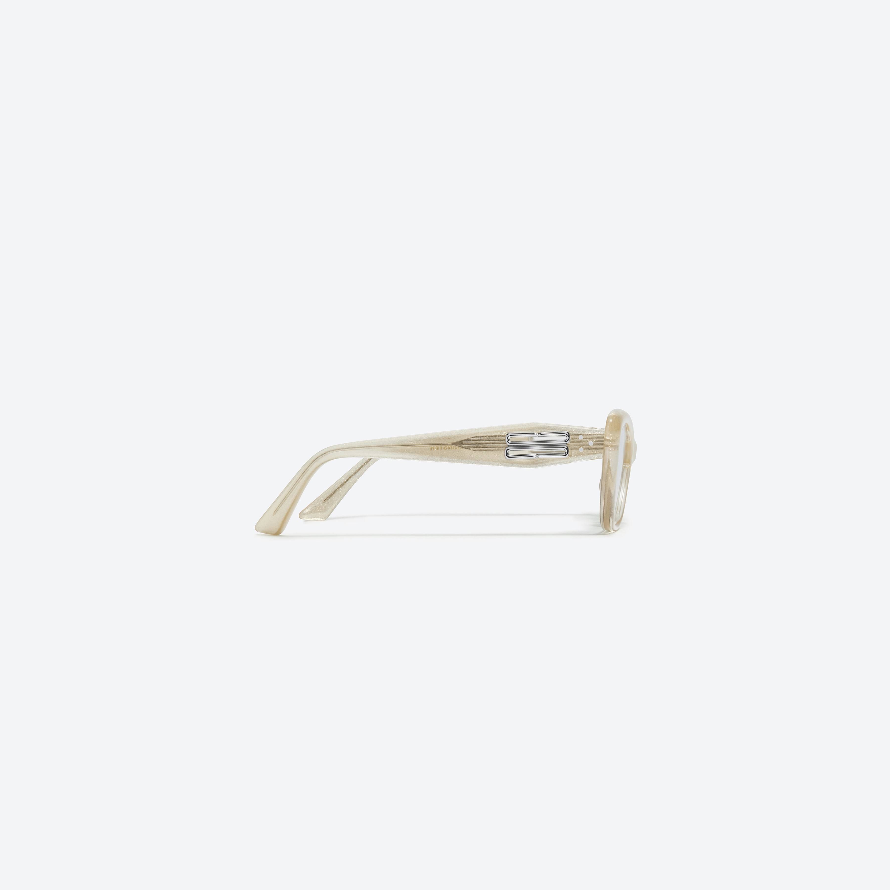 Gentle Monster Style Cat-Eye Acetate 82 Amber Gradient detail 2