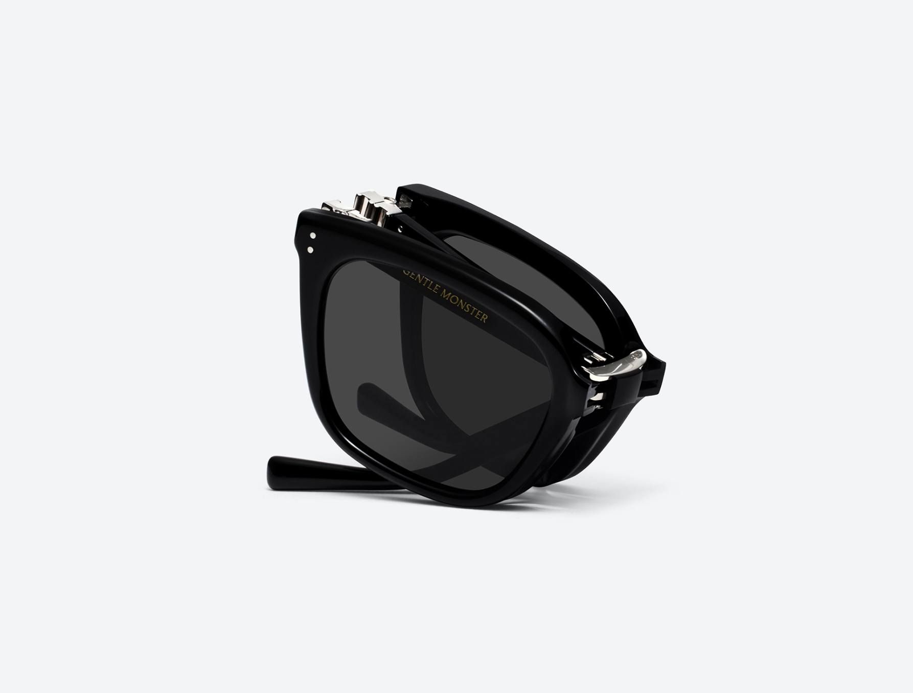 Gentle Monster Style Pilot Frame 115 Tortoise detail 4