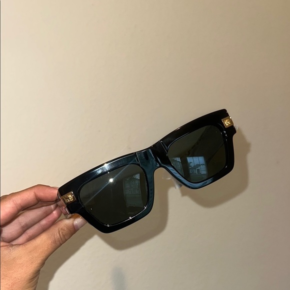 Versace Style Wayfarer Classic 119 Black / Gold detail 2