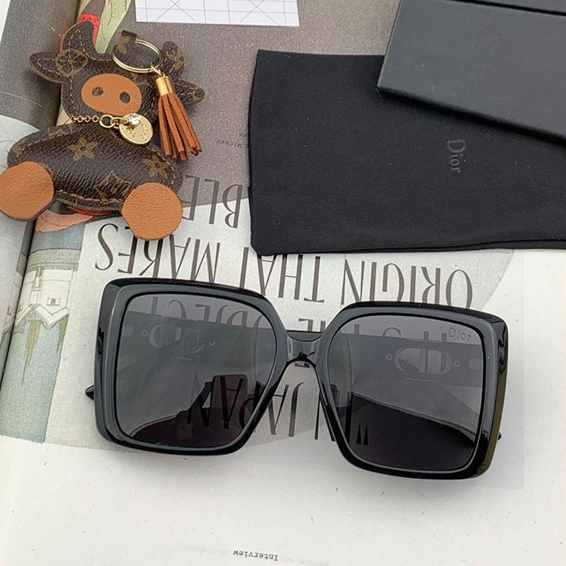Dior Style Oversized Square 125 Matte Black detail 3