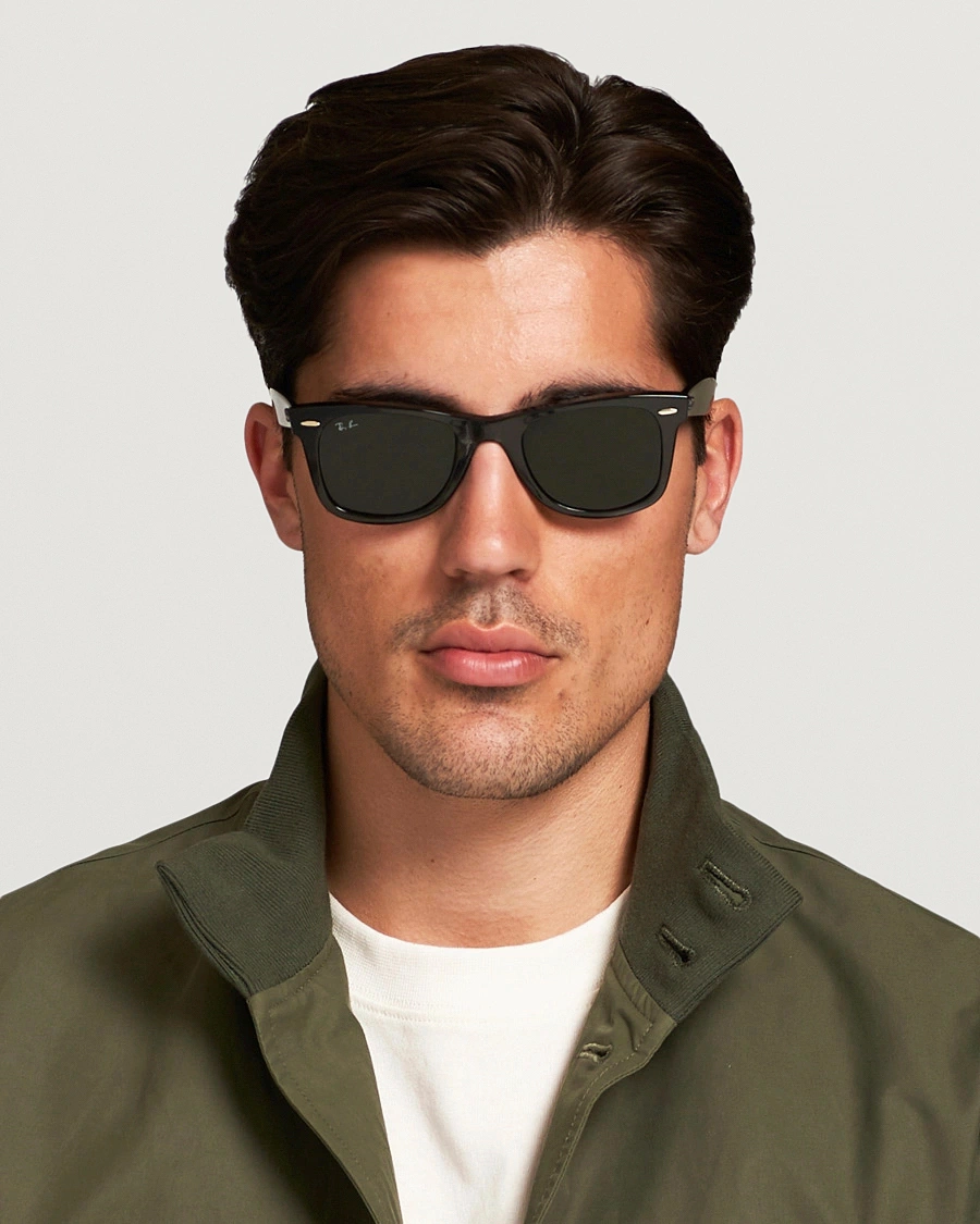 Wayfarer Classic 158