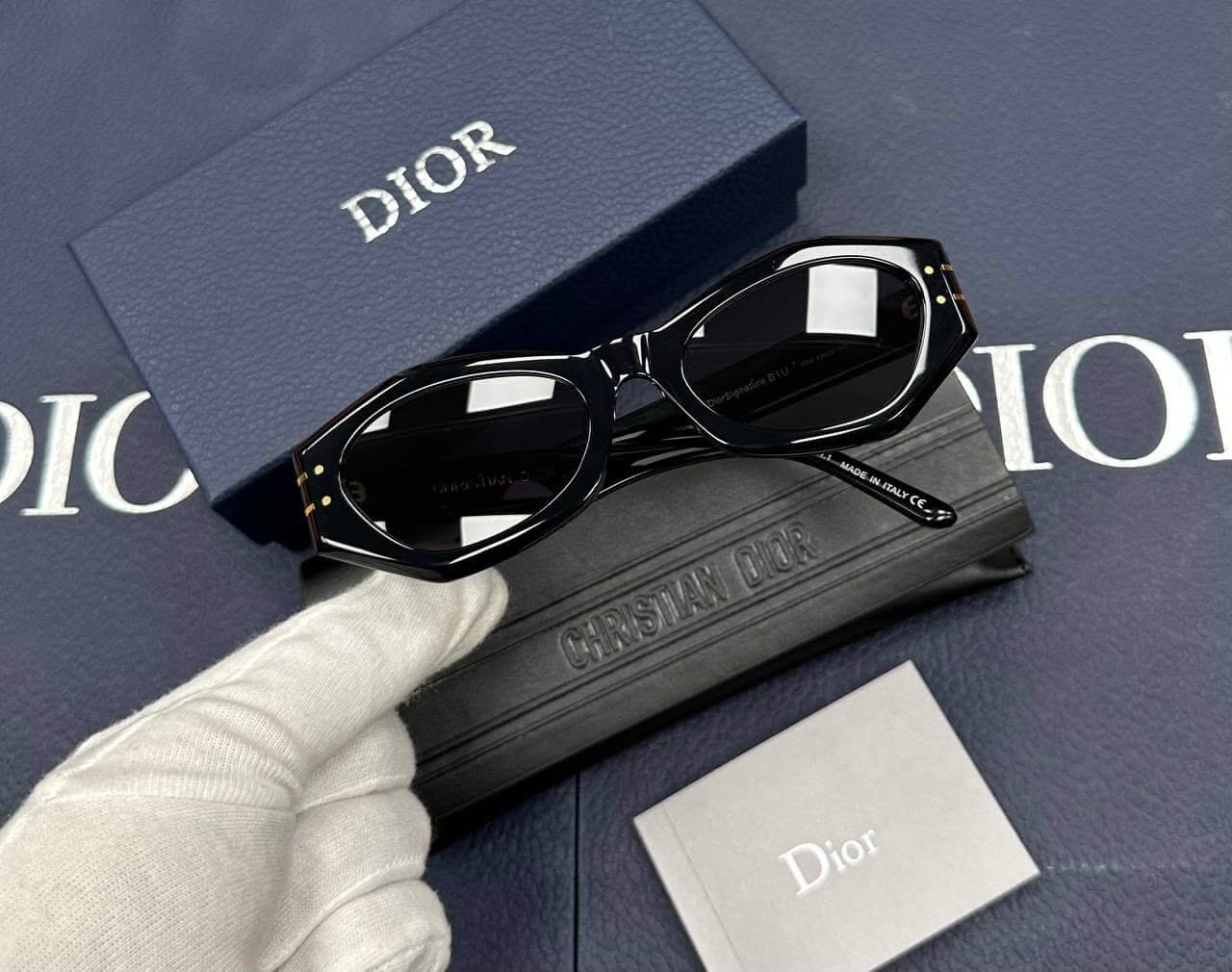 Dior Style Butterfly Frame 163 Matte Black detail 4