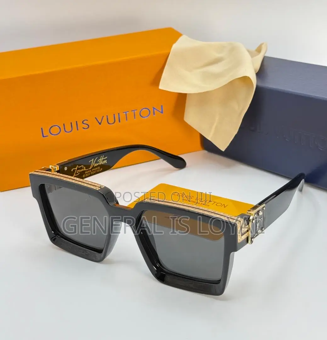 Louis Vuitton Style Millionaires 1.1 Black / Gold detail 2