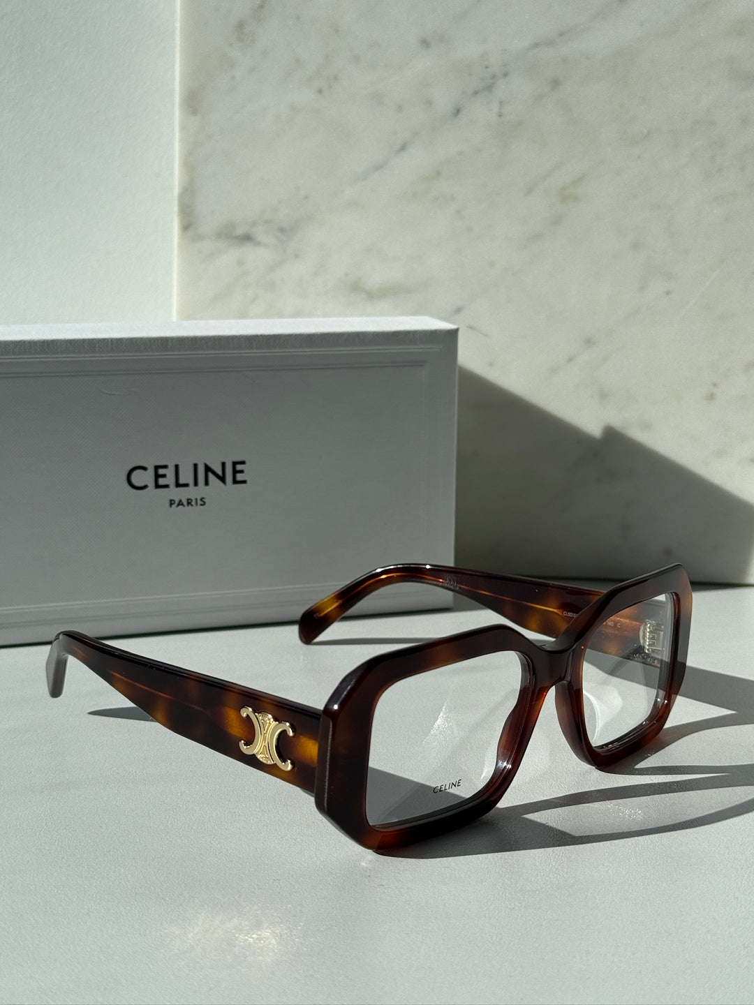 Celine Style Millionaires Frame 198 Havana detail 2