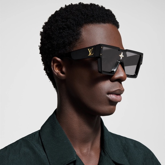 LV Style Shield Sunglasses 204 Matte Black detail 2