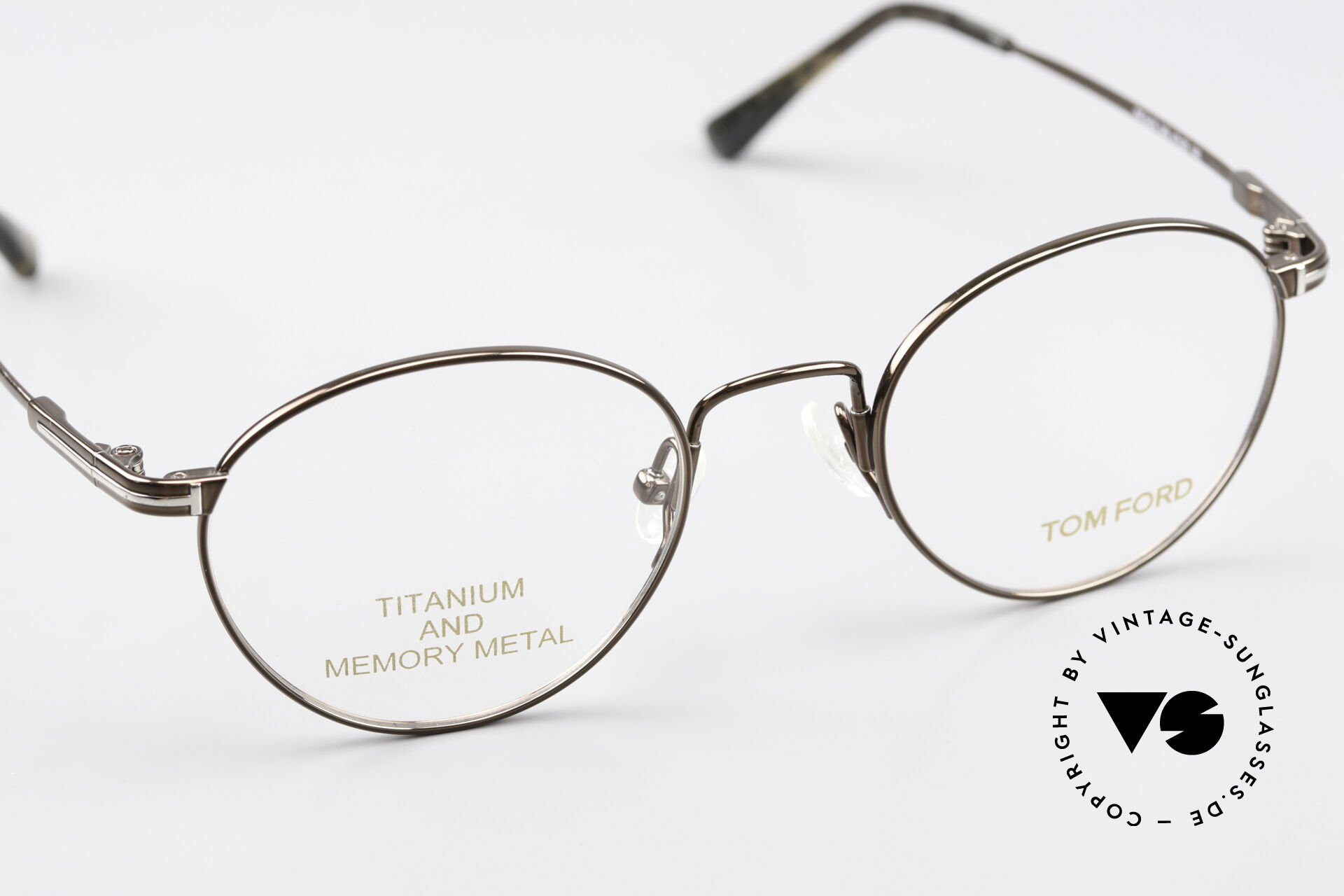 Tom Ford Style Panto Frame 248 Silver Mirror detail 2