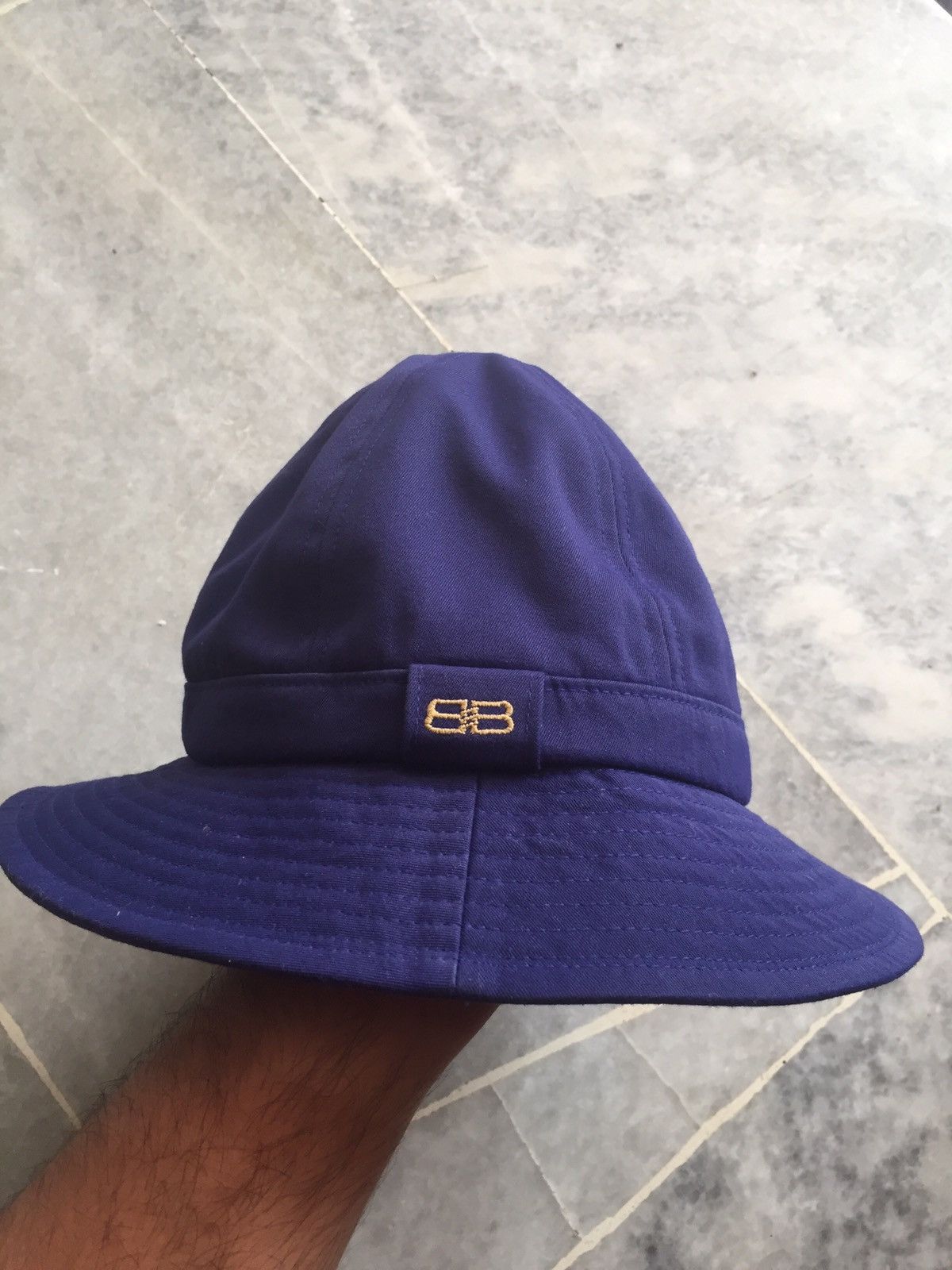 Balenciaga Style Bucket Hat 28 Navy detail 3