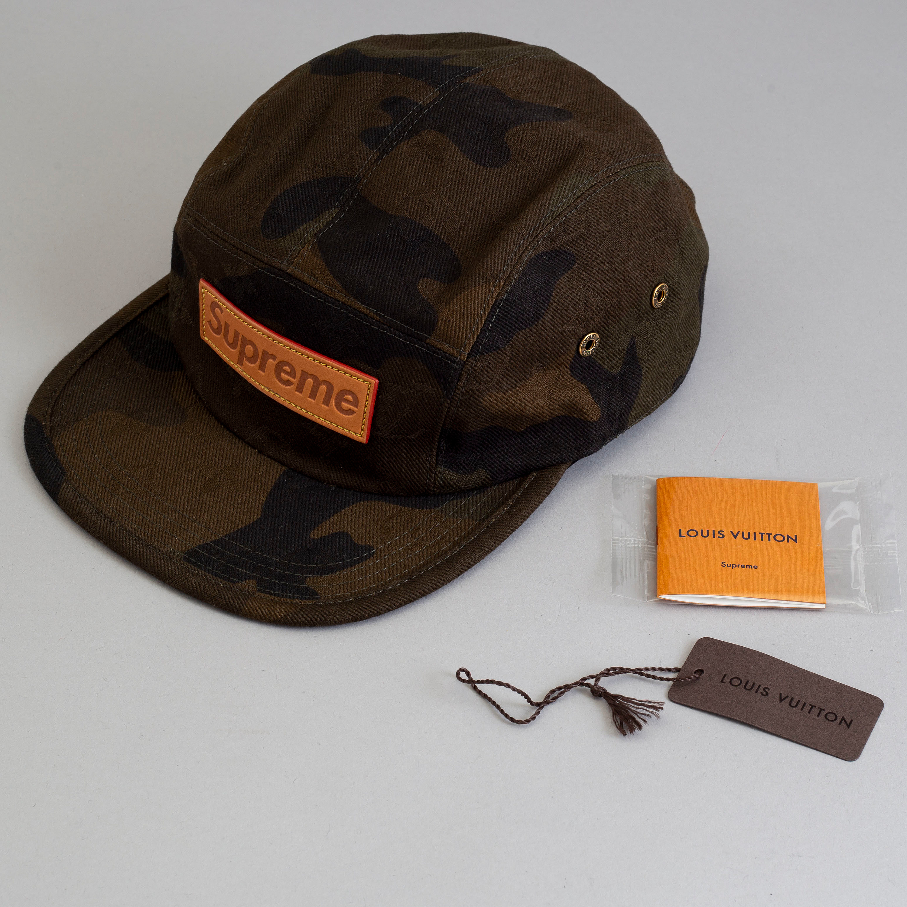 Supreme Style Camp Cap 30 Chocolate detail 2