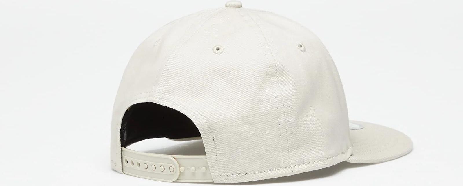 Essentials Style Snapback 36 Stone detail 3