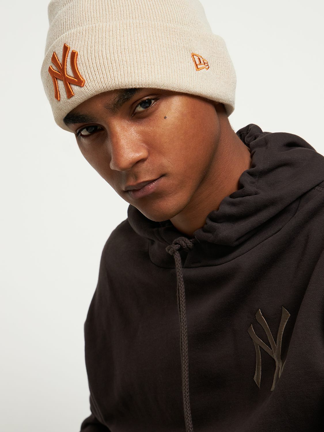 Yankees Style Cuffed Beanie 41 Sand detail 3