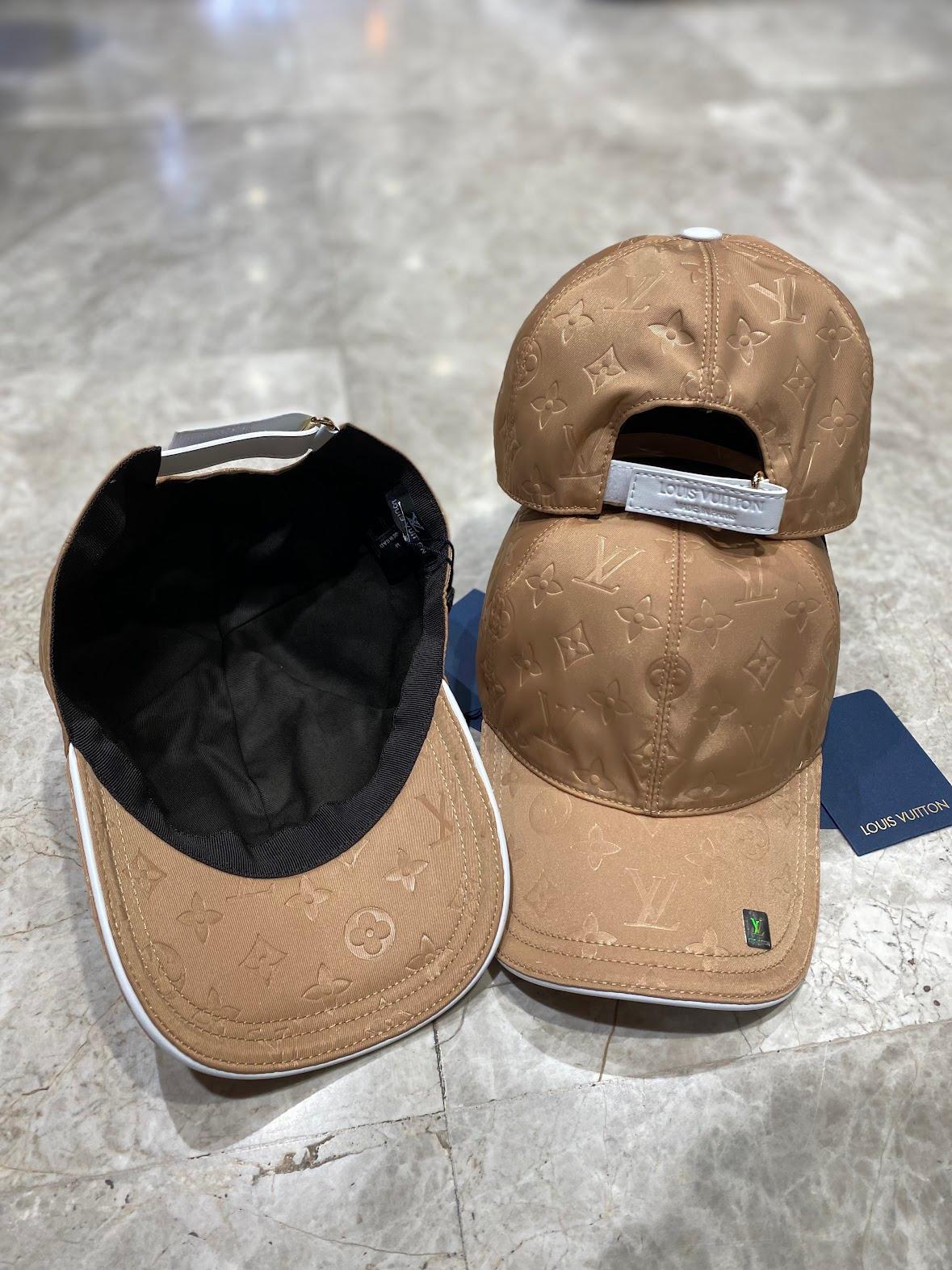 LV Style Box Logo Cap 142 Bone detail 2