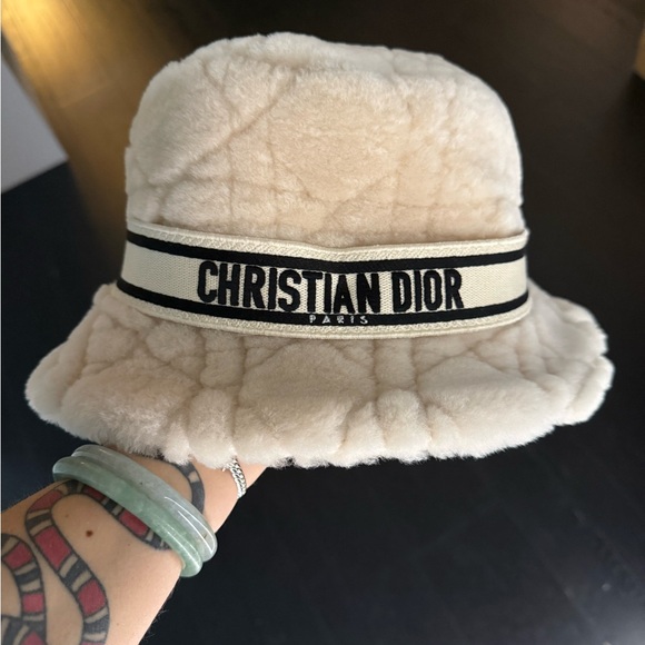 Dior Style Bucket Hat 171 Cream detail 4