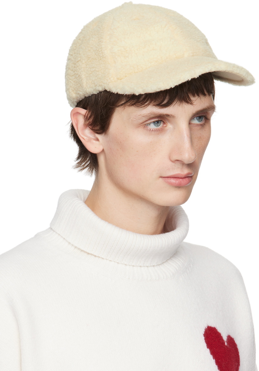 Ami Style Ami de Cœur Cap Off-White detail 4