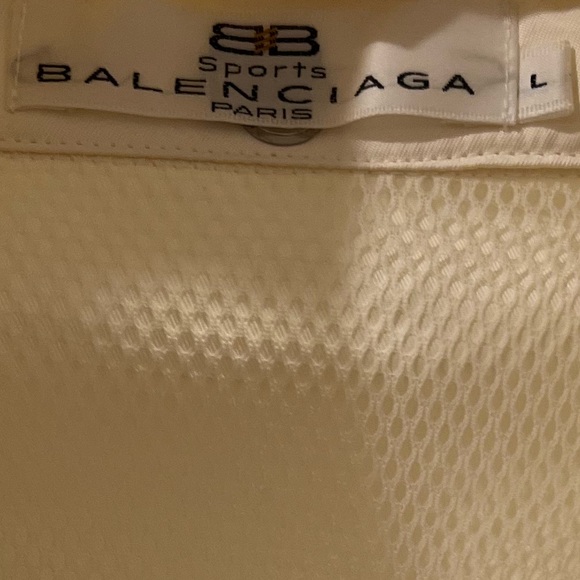 Balenciaga Style Snapback 231 Cream detail 2