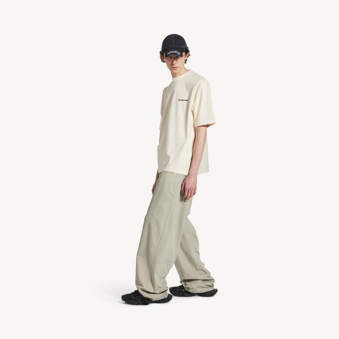 Balenciaga Style Snapback 231 Cream detail 4