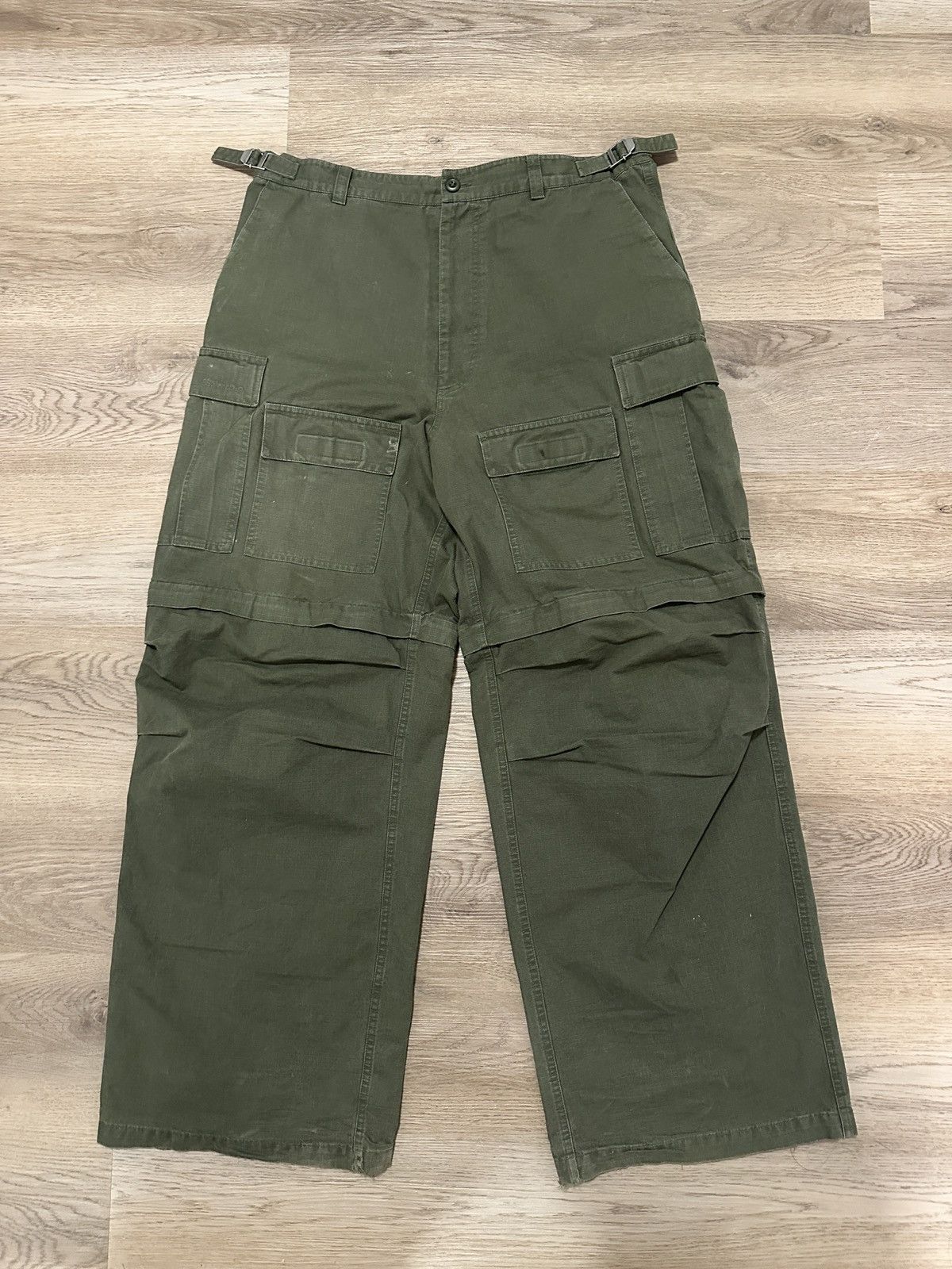 Balenciaga Style Utility Pant 50 Olive detail 3