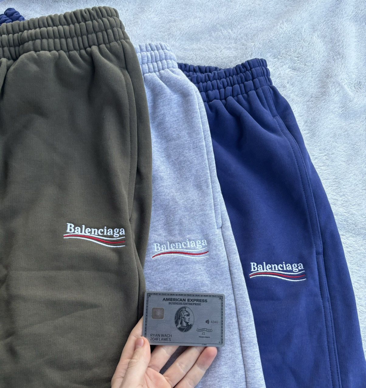 Balenciaga Style Sweat Short 58 Olive detail 2